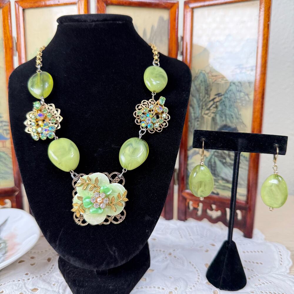 Vintage Green Floral Statement Necklace Earrings Fairy Whimsy Whimsigoth Forest